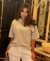 Larissa +971561403006